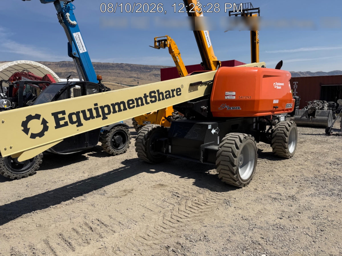 2025 JLG 660SJ