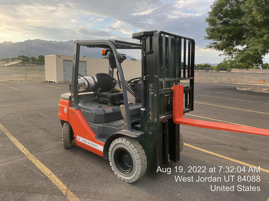 2022 TOYOTA 50-8FGU25