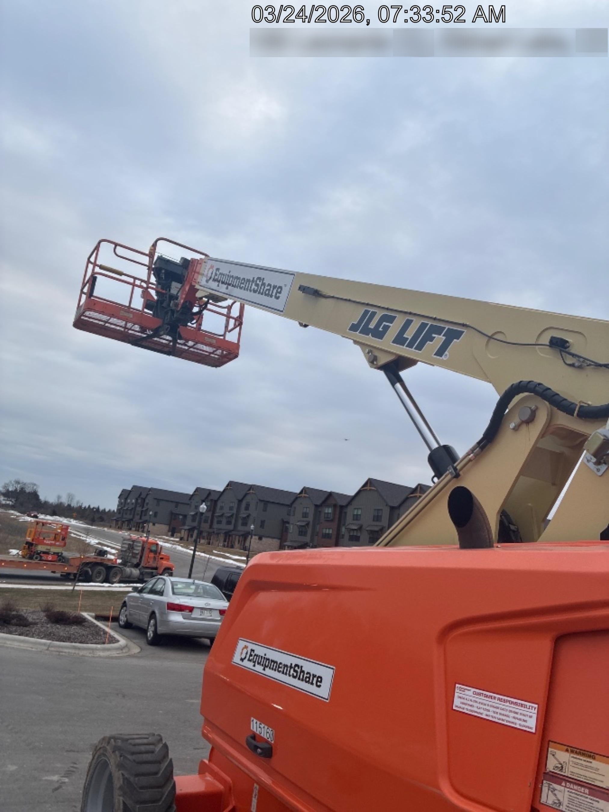 2021 JLG 600S