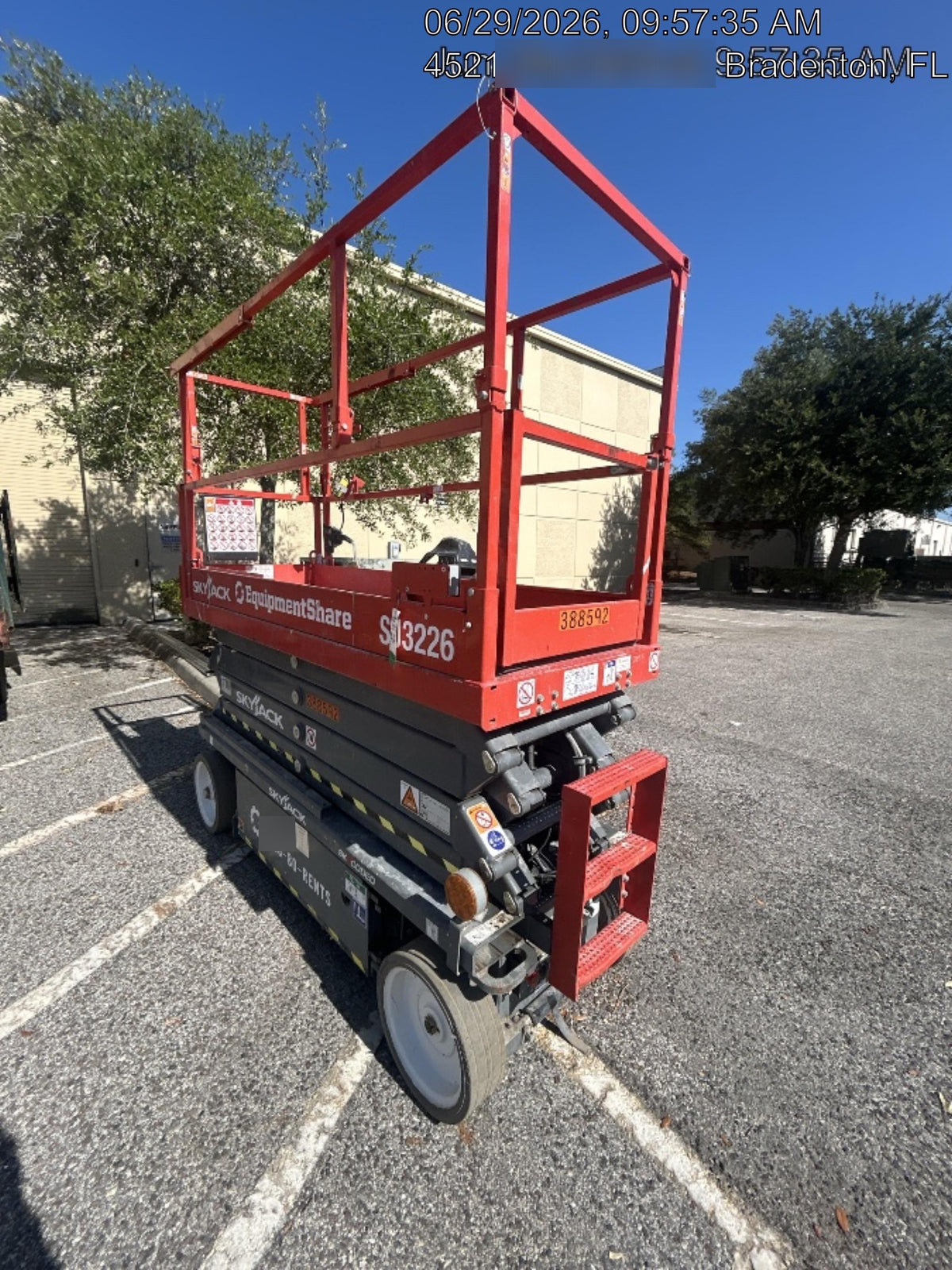 2024 SKYJACK SJ3226