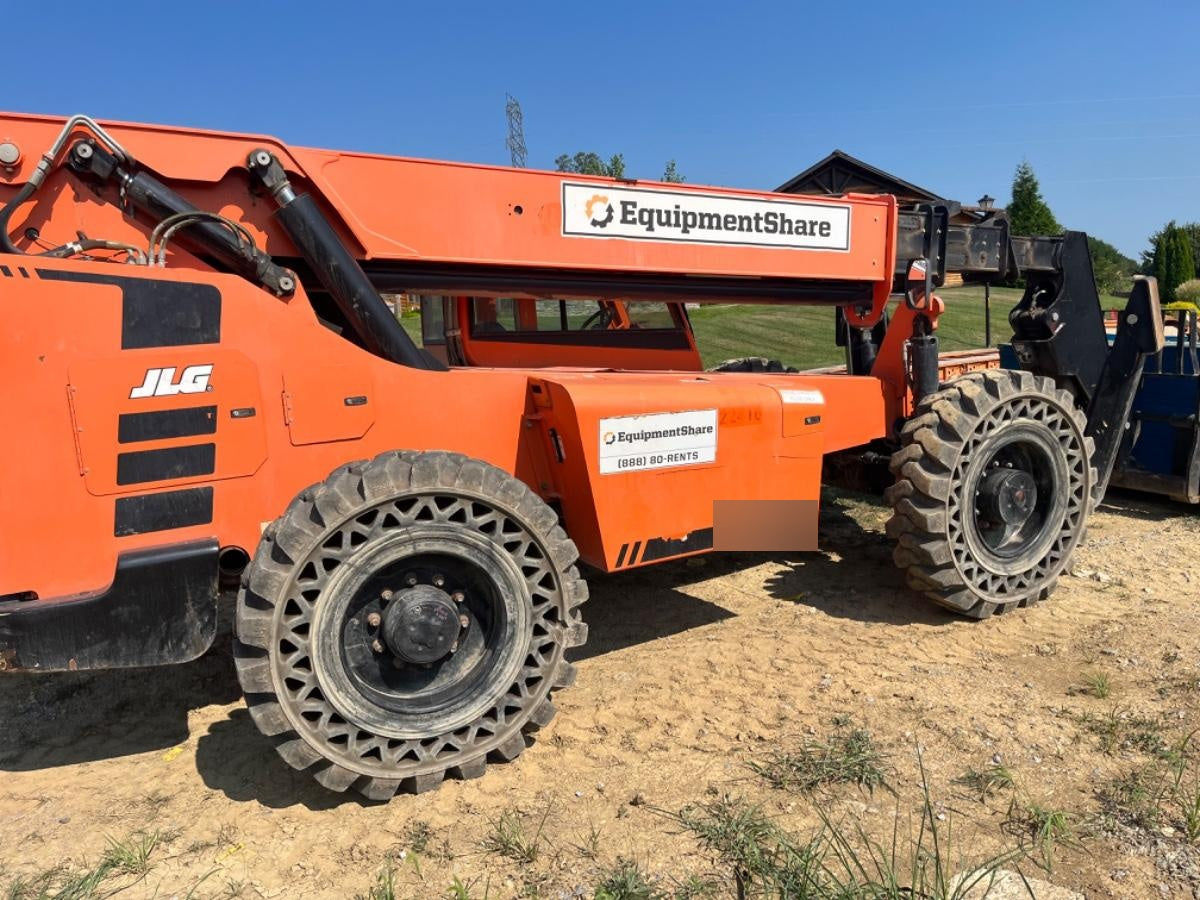 2019 SKYTRAK 10054