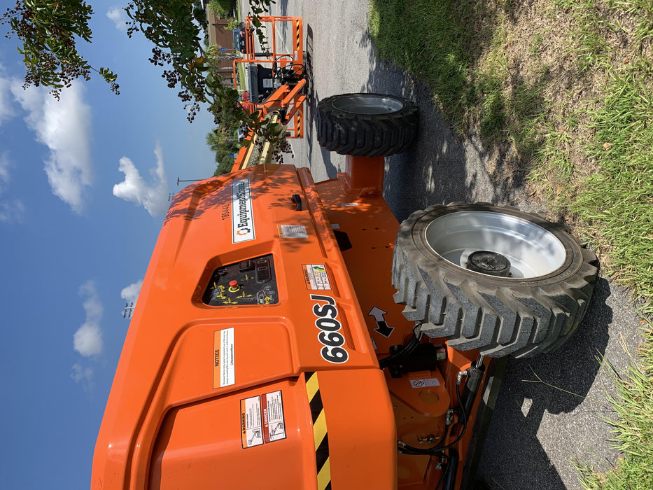 2020 JLG 660SJ