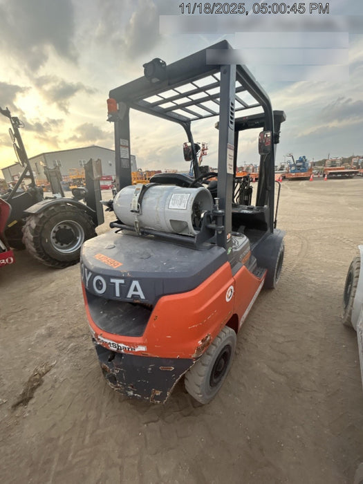 2022 TOYOTA 50-8FGU25