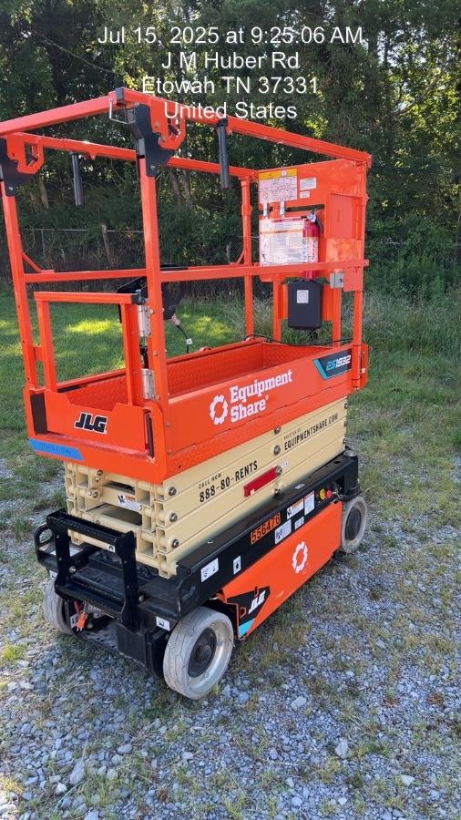 2025 JLG ES1932