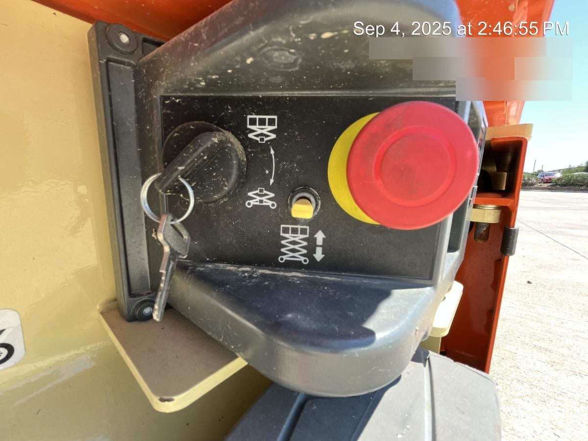 2024 JLG 1230ES