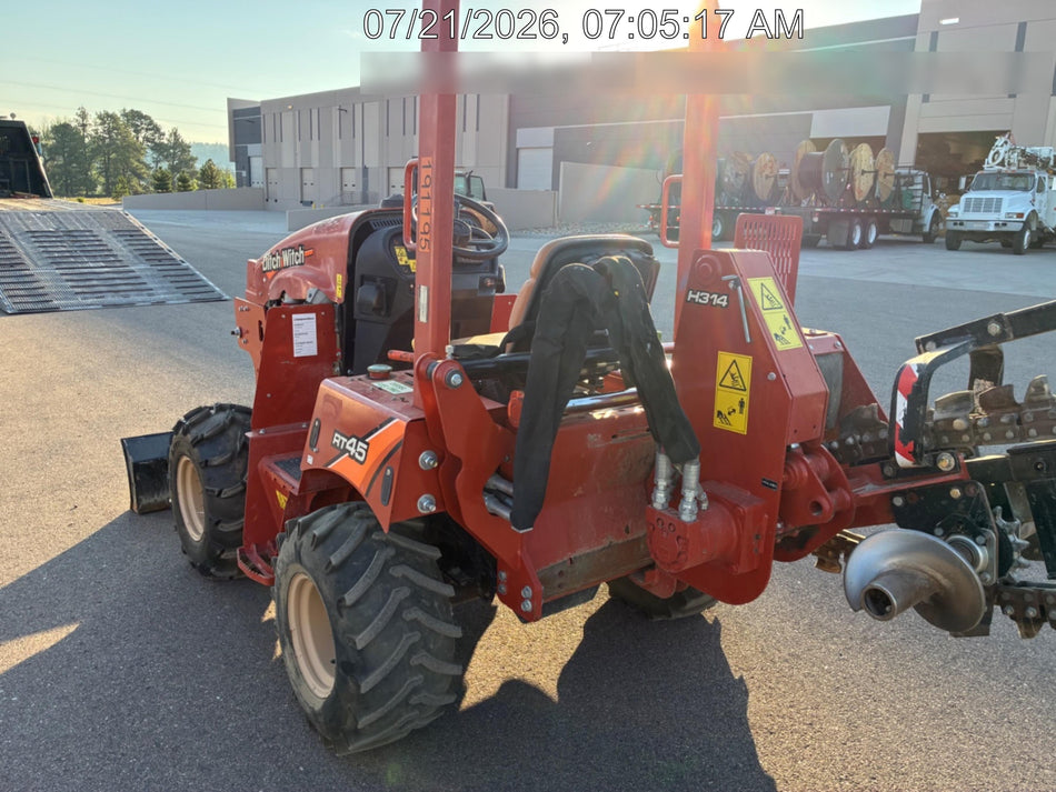 2022 DITCH WITCH RT45A