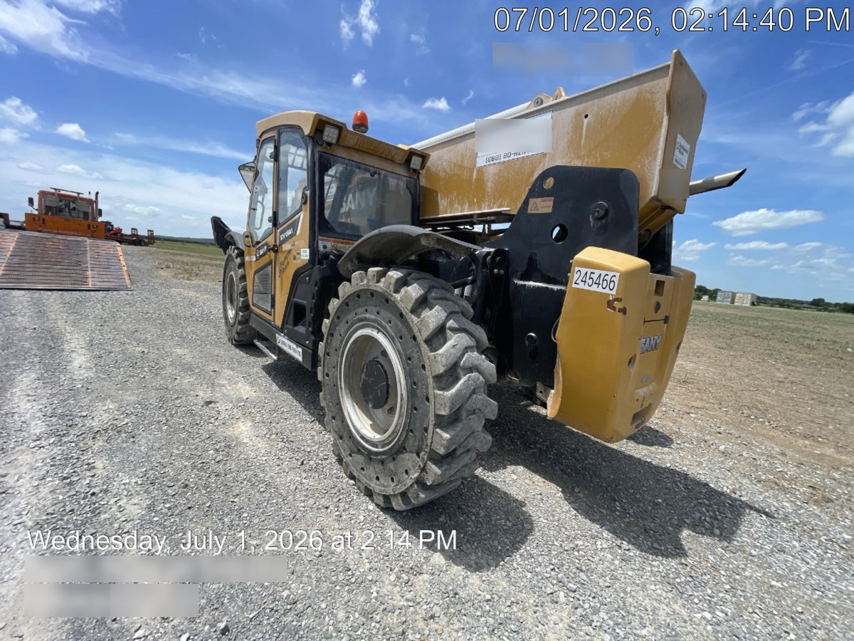 2022 SANY STH1056