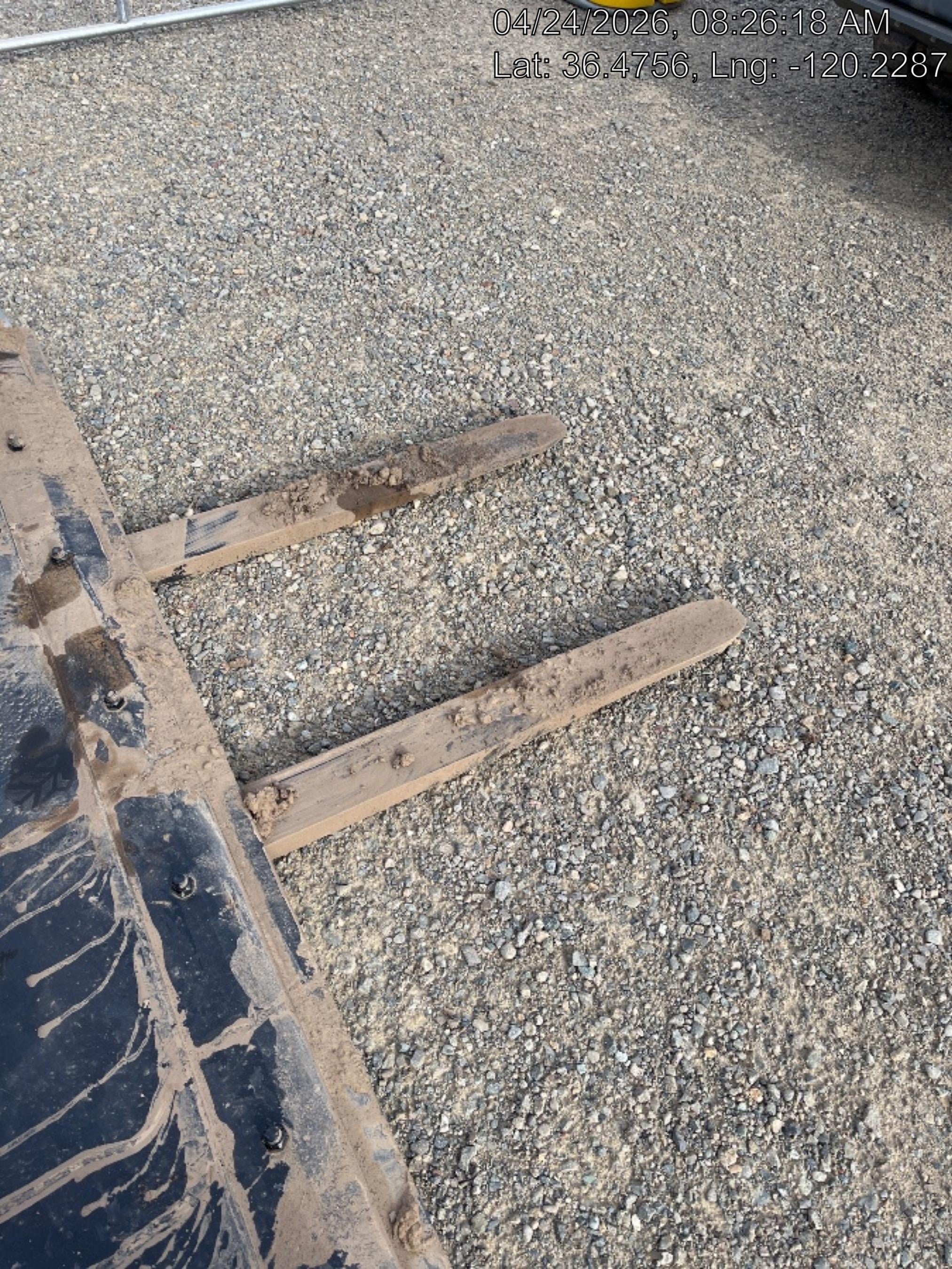 2026 ARROW MATERIAL HANDLING 72" Pallet Forks - Arrow