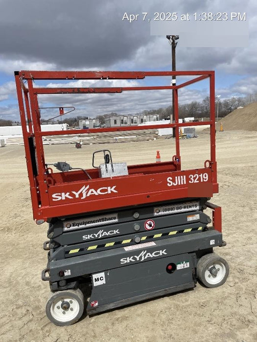 2016 Skyjack SJIII-3219 Standard Rental Specs