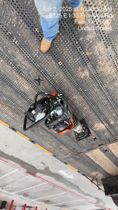 2025 HUSQVARNA LT6005