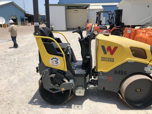 2018 WACKER NEUSON RD18
