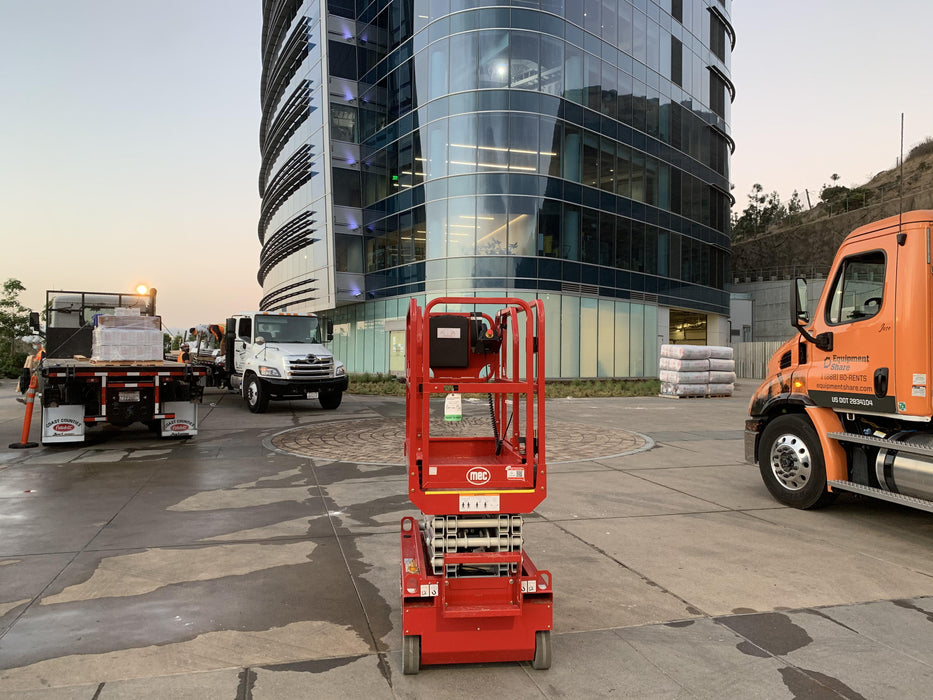 2020 MEC 1330SE Solid NM Tires, Steel Swing out Doors, LCS, Beacon, 900W Inverter