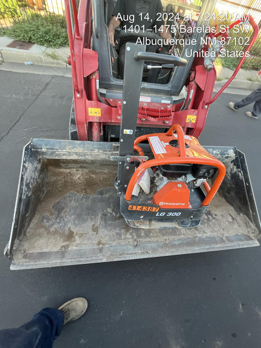 2024 HUSQVARNA LG300