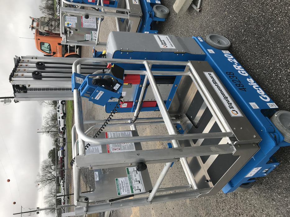 2019 GENIE GR-20