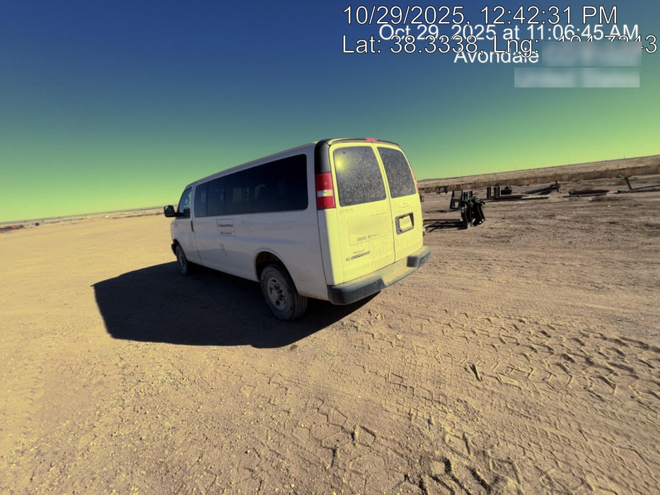 2023 CHEVROLET Express Van - Rental