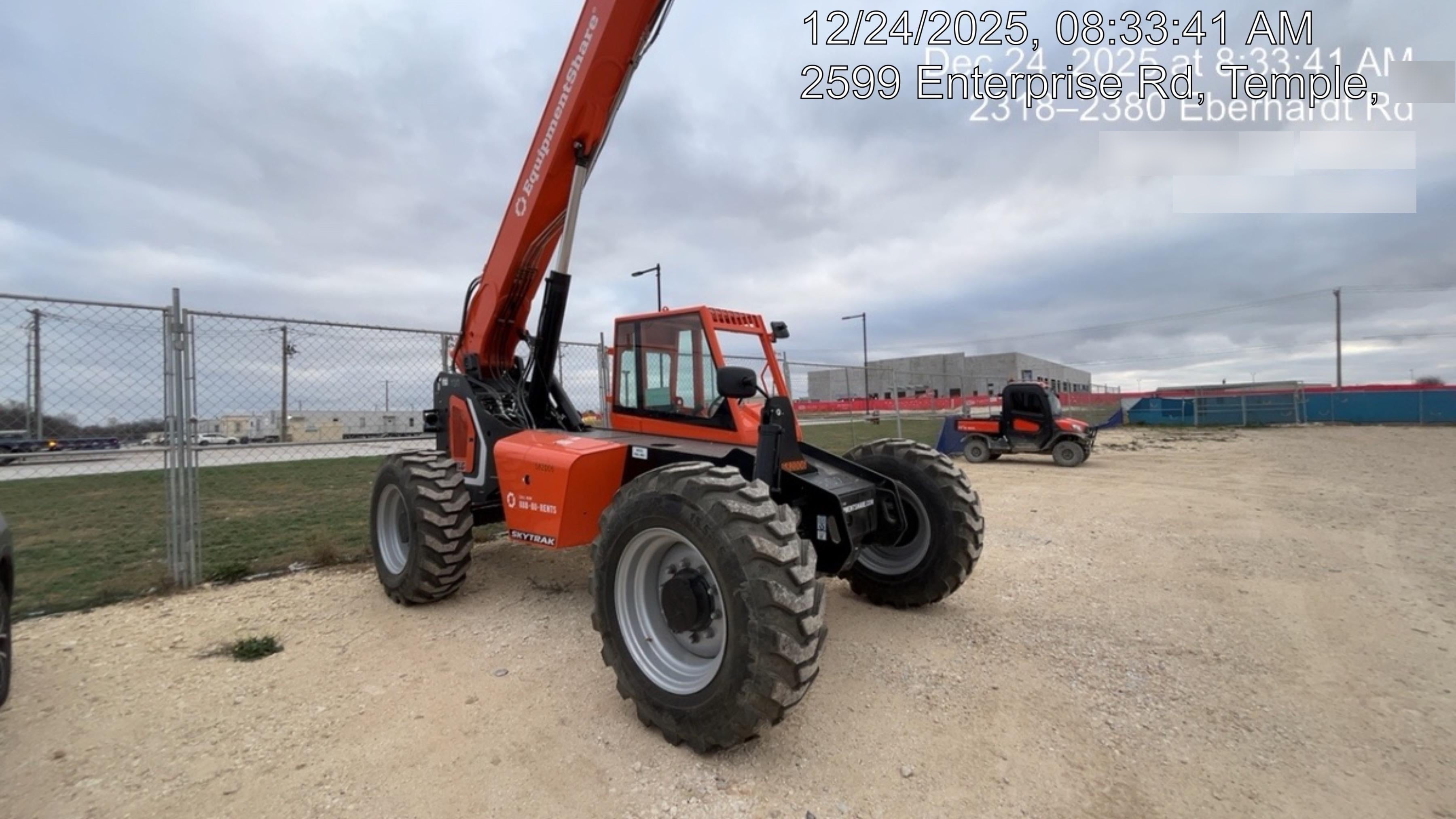 2025 SKYTRAK 8042