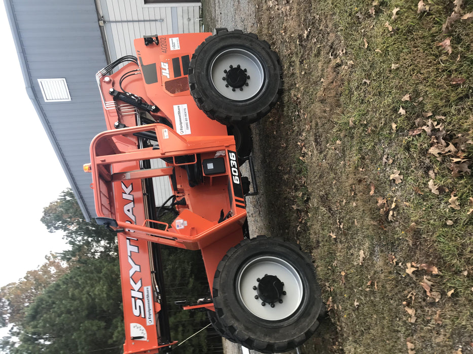2019 Skytrak 6036 Canopy, Solid Tires, LED Work Lights, Beacon 50" Carriage, 48" Pallet Forks