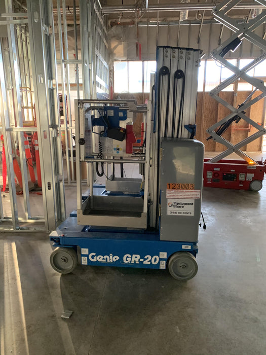2020 GENIE GR-20