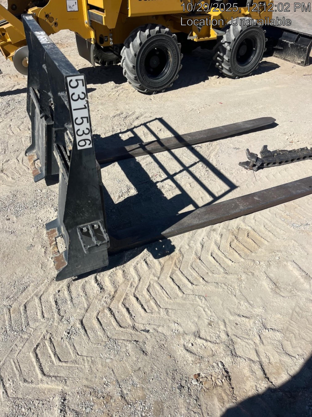 2025 ARROW MATERIAL HANDLING F5100CB