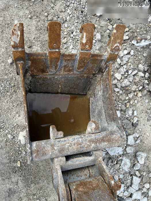 2023 STRICKLAND BT-08018