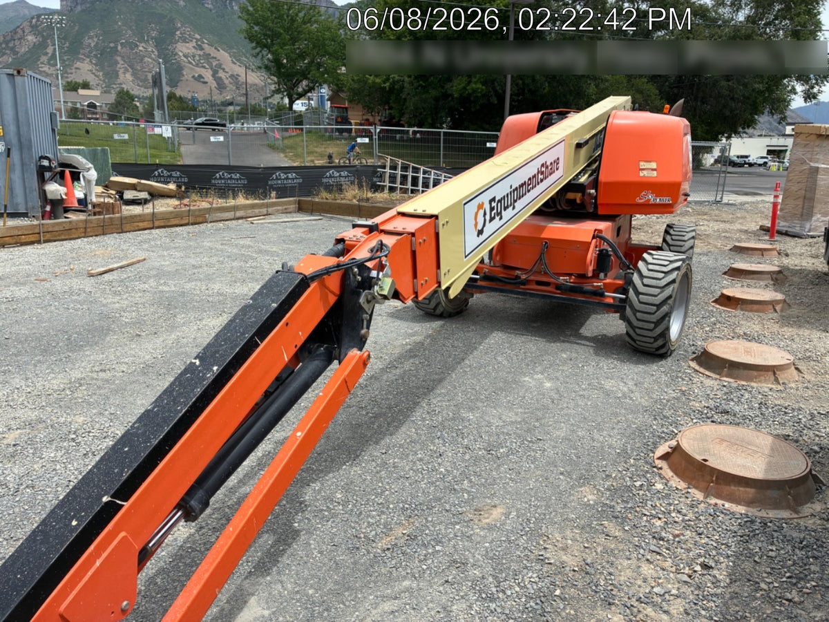 2019 JLG 660SJ