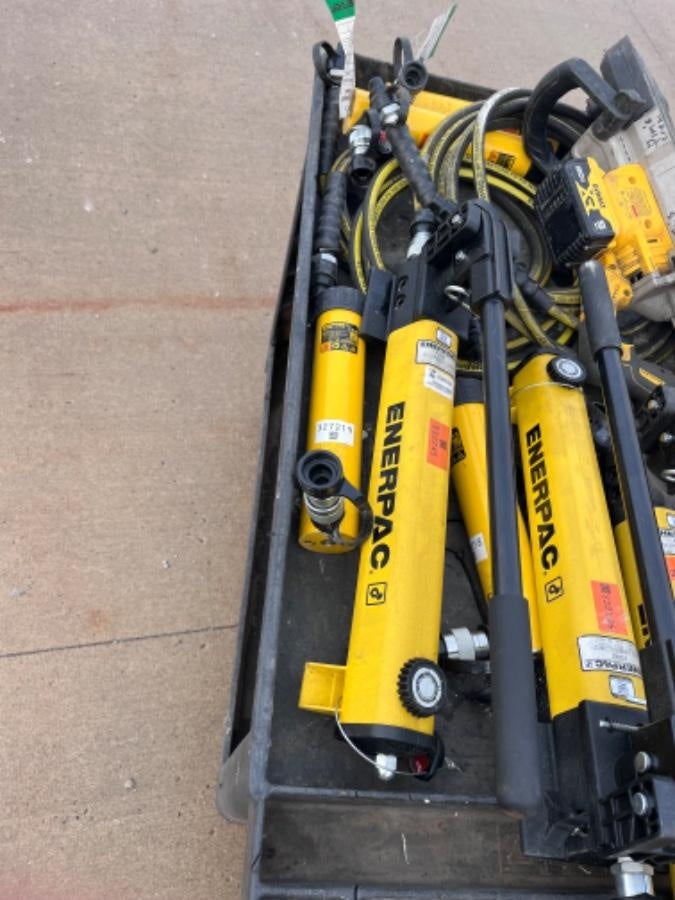 2023 ENERPAC P392