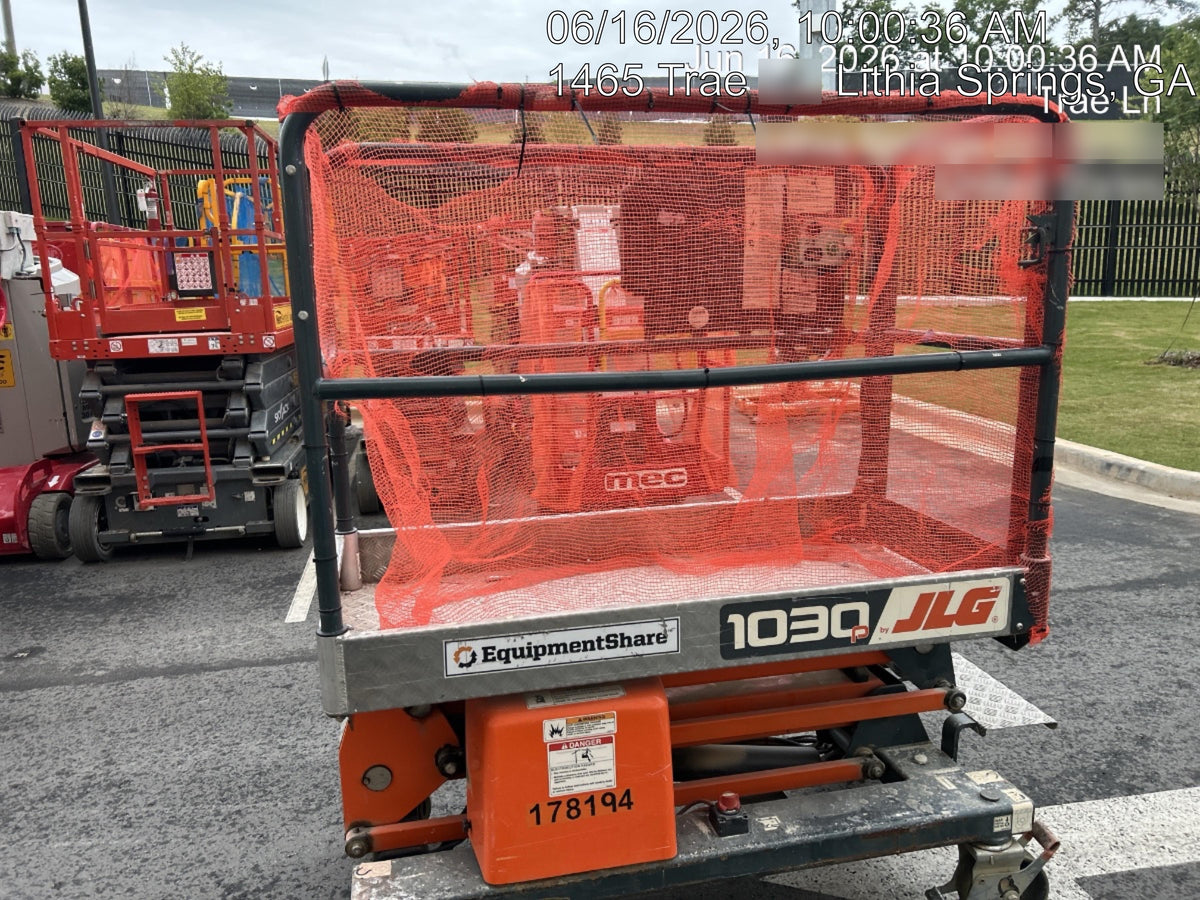2021 JLG 1030P