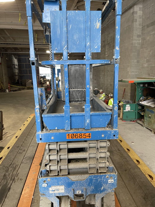 2020 Genie GS-1930 Solid Non Marking Tires, Beacon, Folding rails with half height swing gate, 800W Inverter