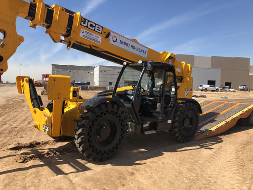 2020 JCB 512-56 Canopy, 74 HP, Solid Tires, STD Worklight, Beacon, Aux Hydraulics, Lifting Eye, Backup Alarm w/66" Carriage, 60" Forks