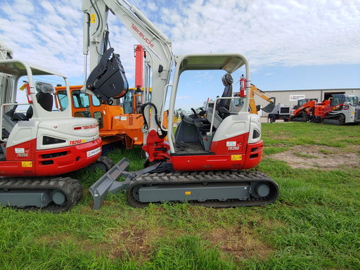 2019 TAKEUCHI TB260