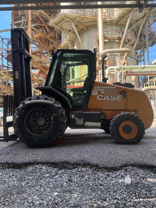 2019 CASE 588H