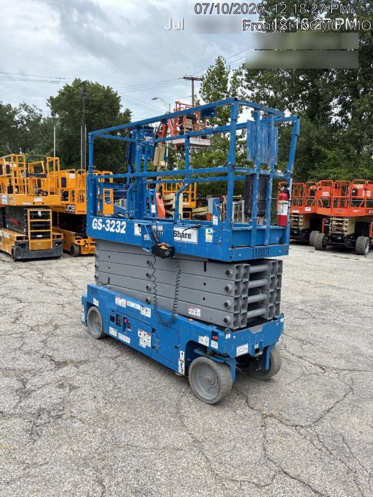 2020 GENIE GS-3232