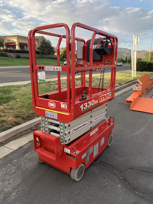 2020 MEC 1330SE Solid NM Tires, Steel Swing out Doors, LCS, Beacon, 900W Invertor