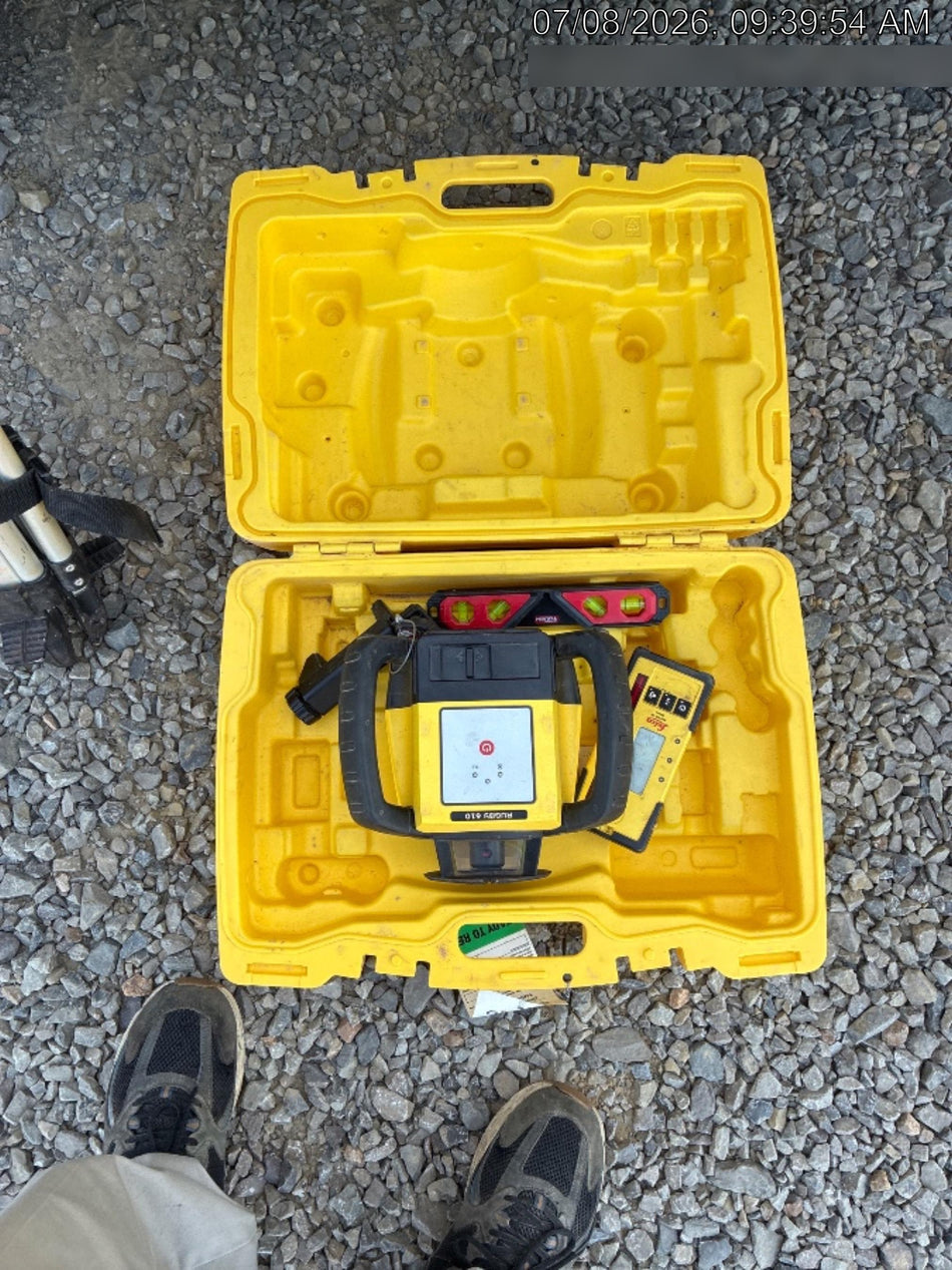 2024 LEICA Rugby 610