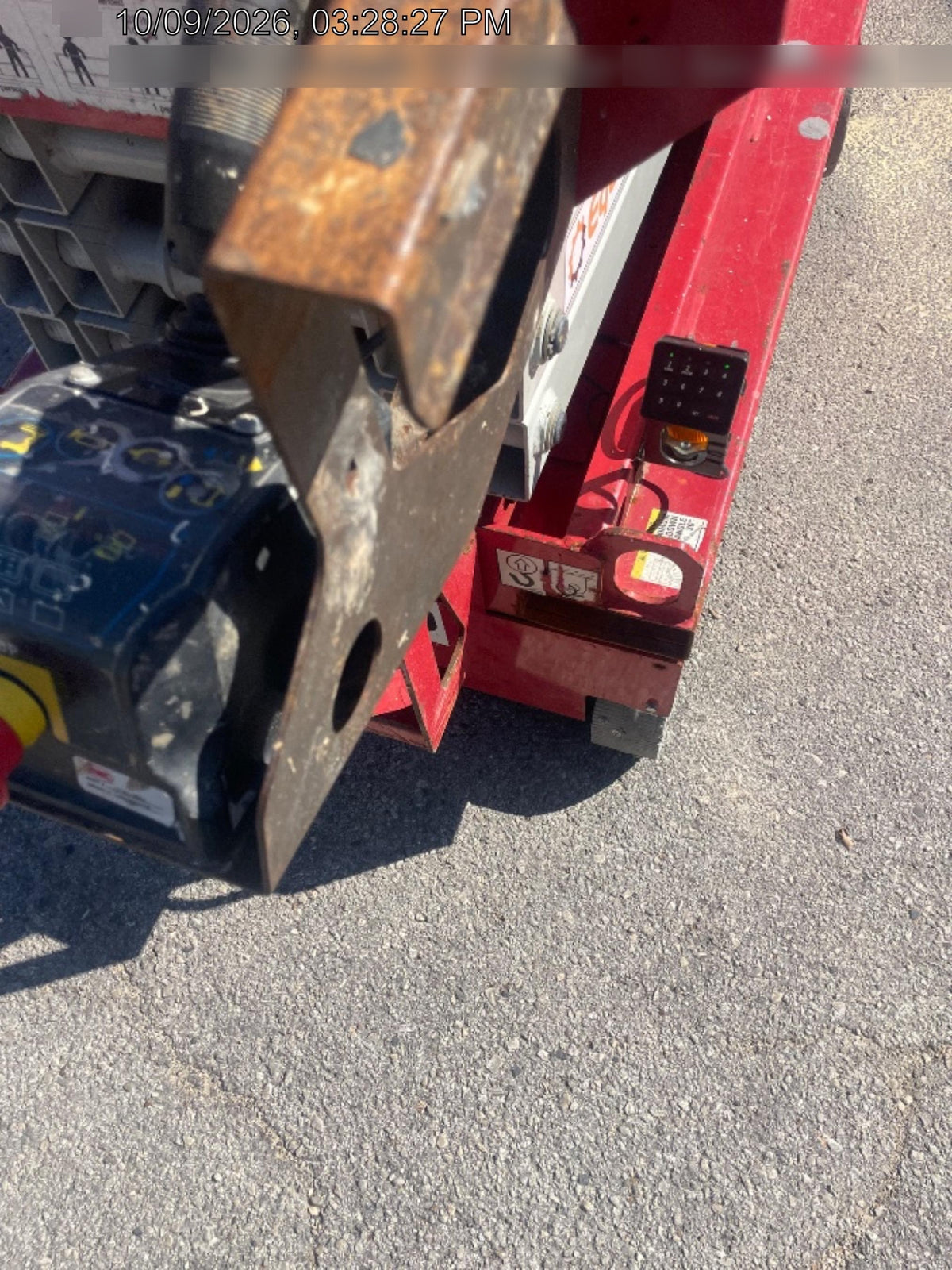 2019 MEC 1330SE MEC 1330SE w/ES Track Hardware, Full Extended 2 Year Warranty