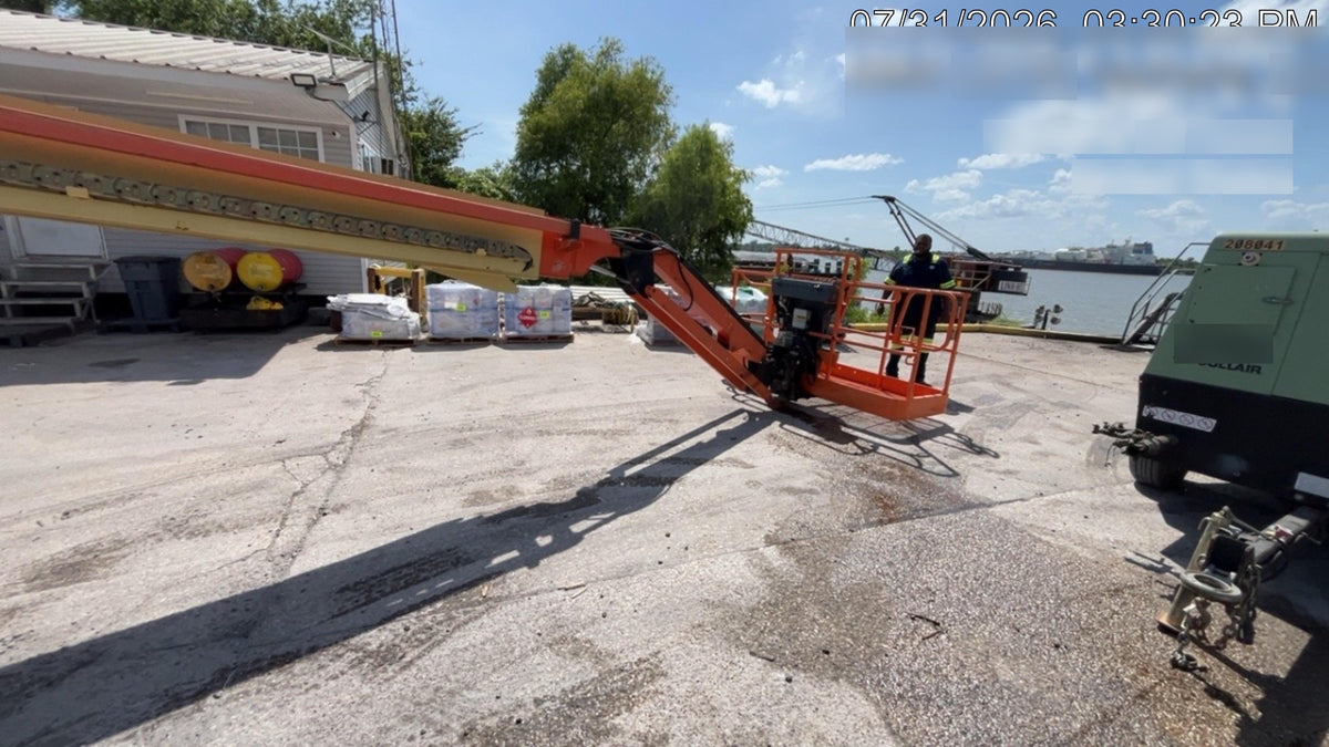 2020 JLG 660SJ