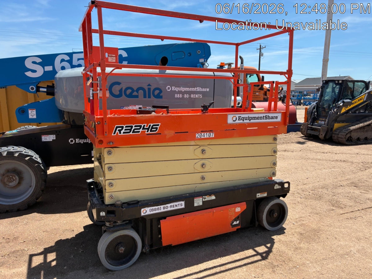 2022 JLG R3246