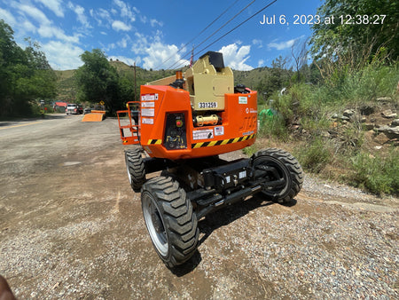 2023 JLG 340AJ