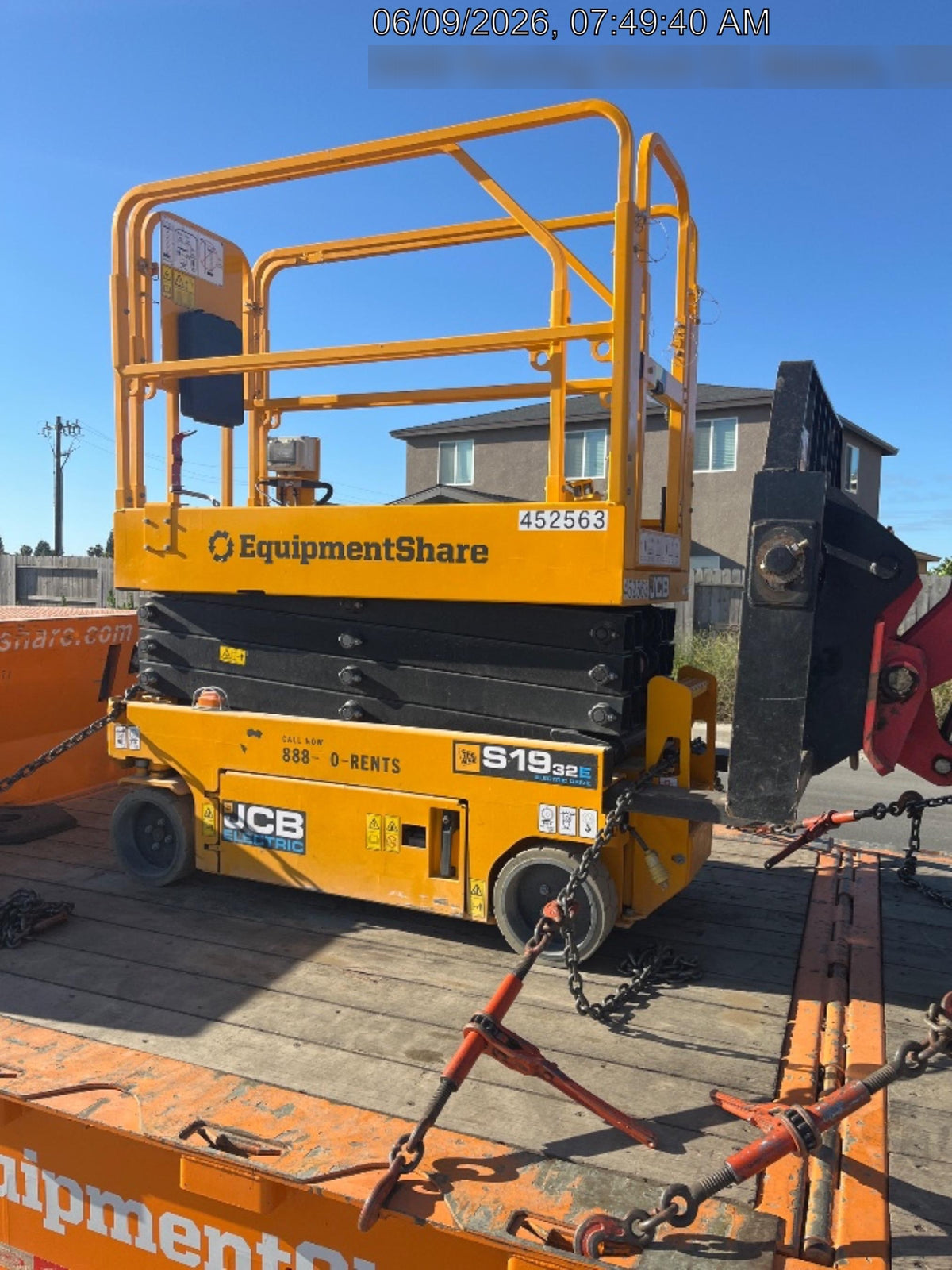 2024 JCB S1932E