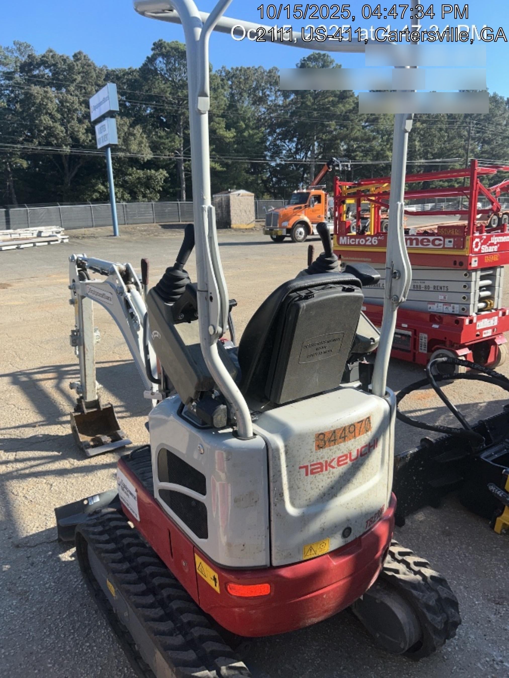 2023 TAKEUCHI TB210R