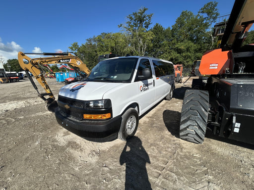 2025 CHEVROLET Express Van - Rental