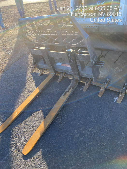 2020 PALADIN 48" Pallet Forks - Paladin