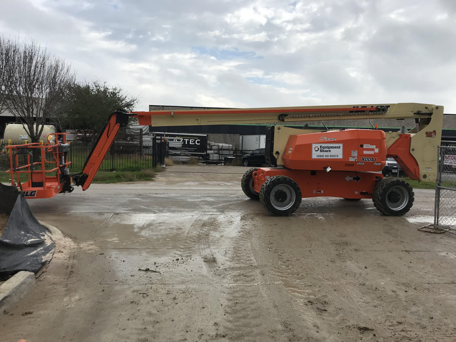2020 JLG 800AJ