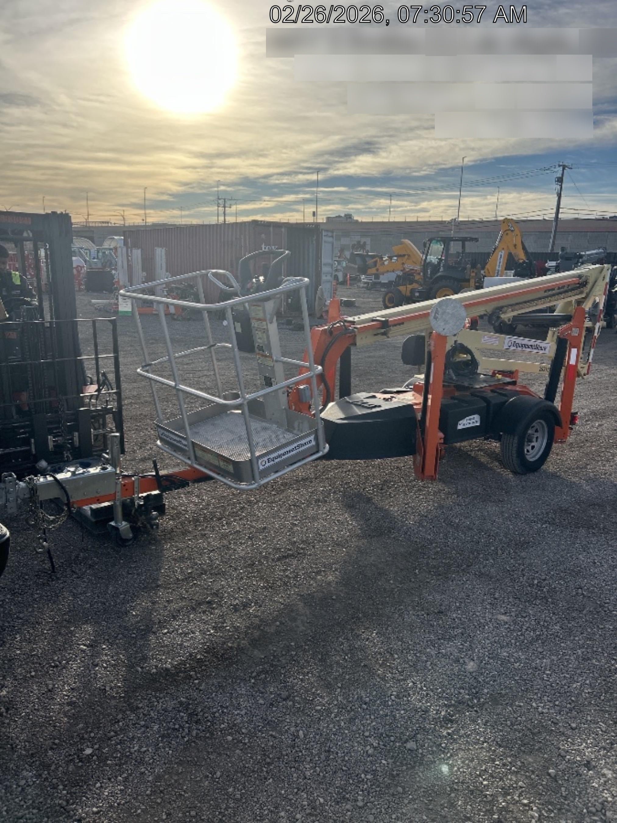 2022 JLG T350