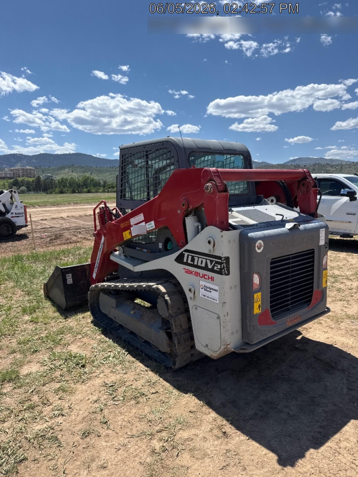 2023 TAKEUCHI TL10V2-CR