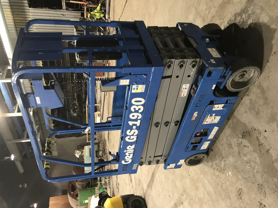 2018 Genie GS-1930 Genie GS-1930 w/Fixed Rail, Chain Entry