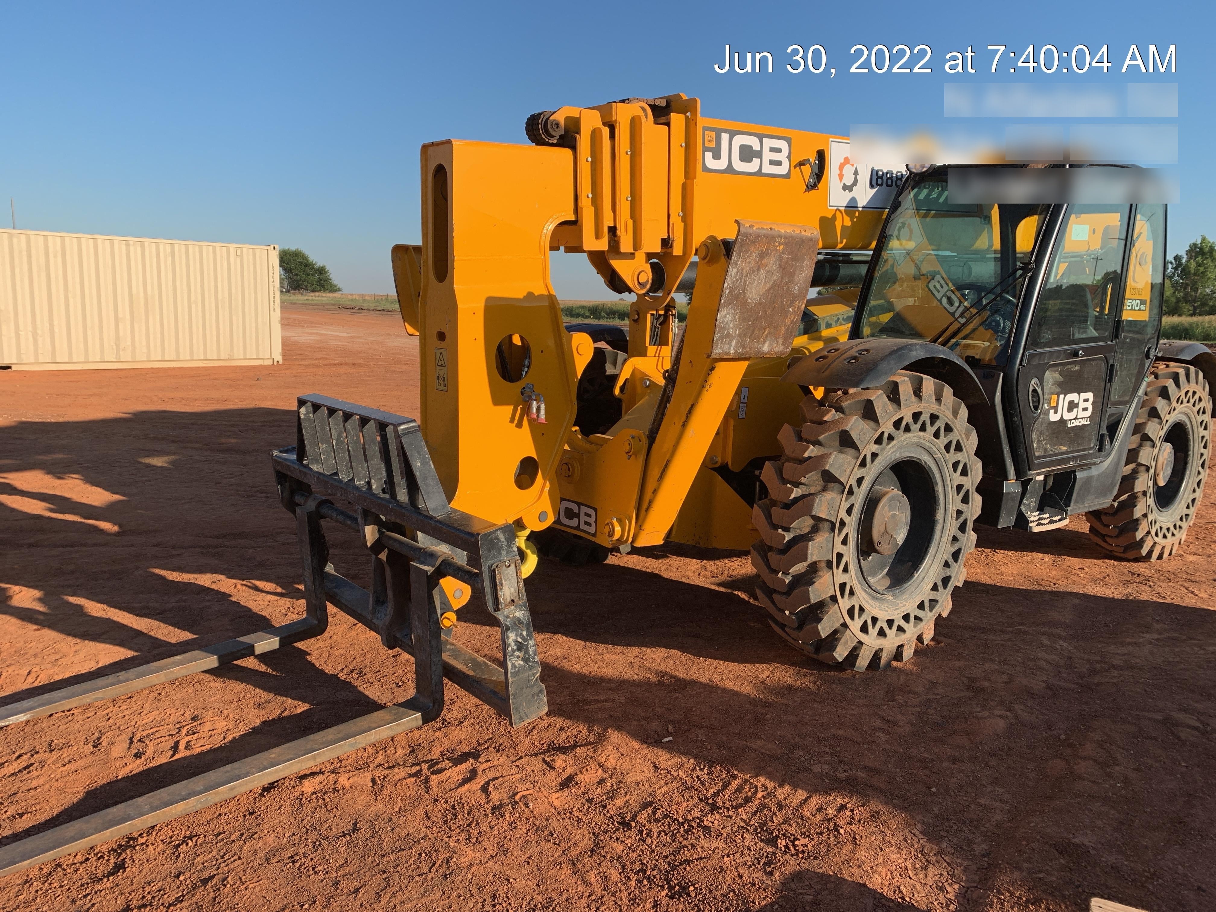 2021 JCB 510-56