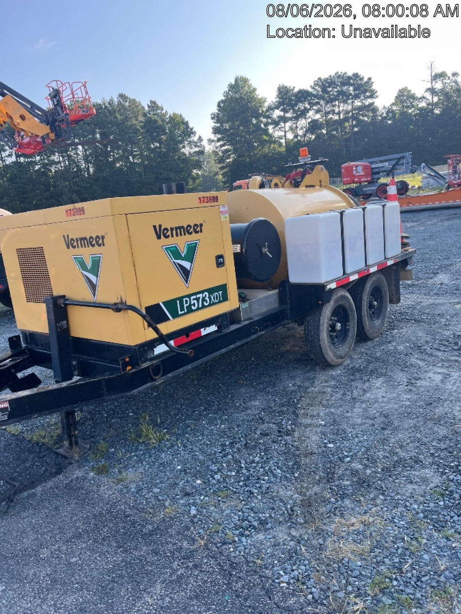 2021 Vac-Tron LP573XDT T4 Koehler Diesel Engine, 500 Gallon Debris Tank, x2 100 Gallon Water Tanks