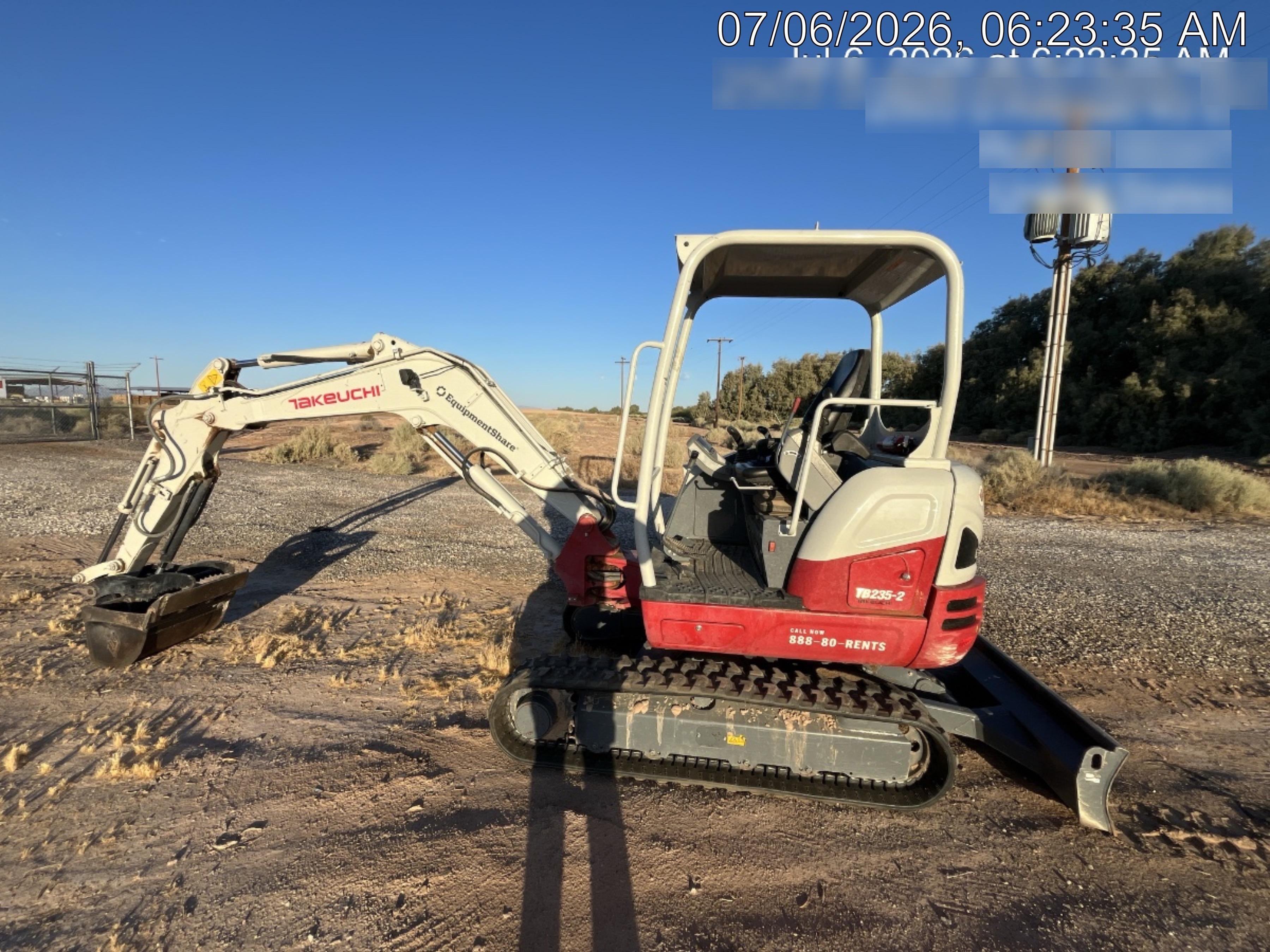 2025 TAKEUCHI TB235-2R