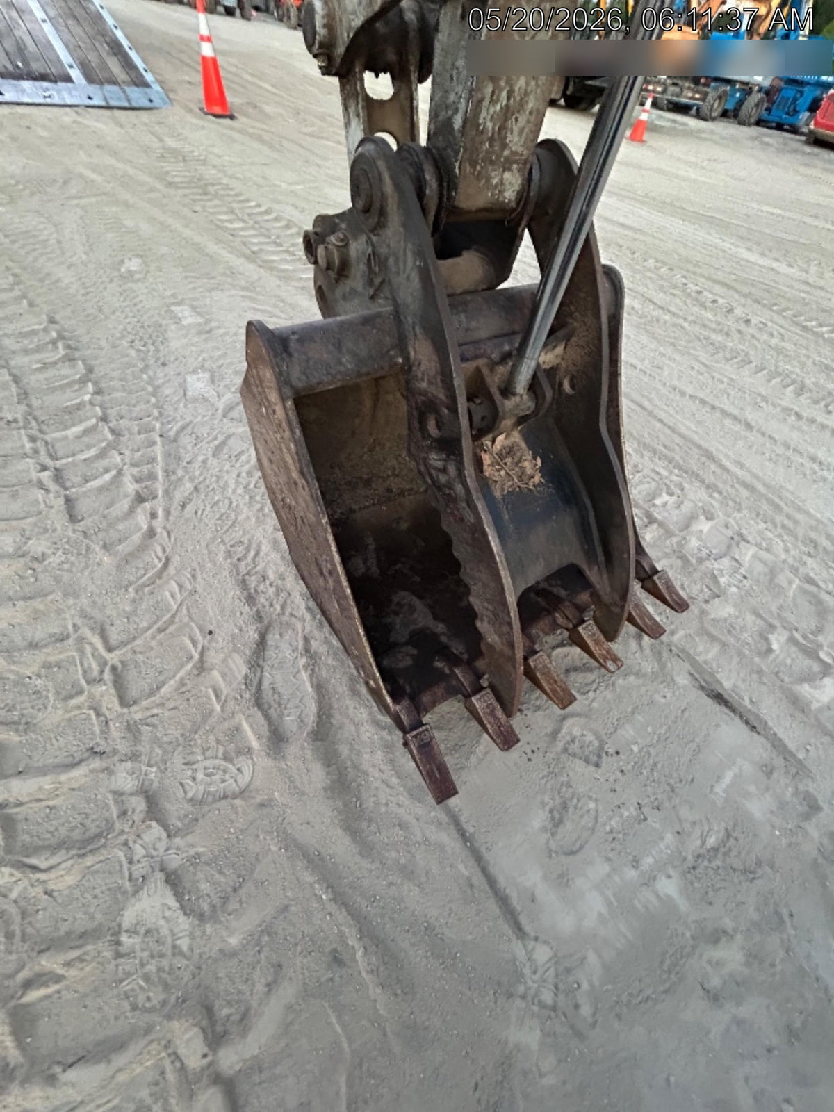 2019 Takeuchi TB290 Cab/Heat/AC Rubber tracks, Dozer blade, Travel alarm, Auxiliary hydraulics Manual QC, Hydraulic thumb, 18", 24", and 36" Buckets